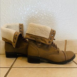 Womens SHIEKH combat boots Sz 6.5